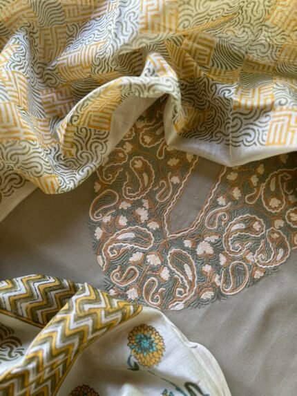 COTTON KASHMIRI AARI WORK TOP BOTTOM AND DUPATTA
