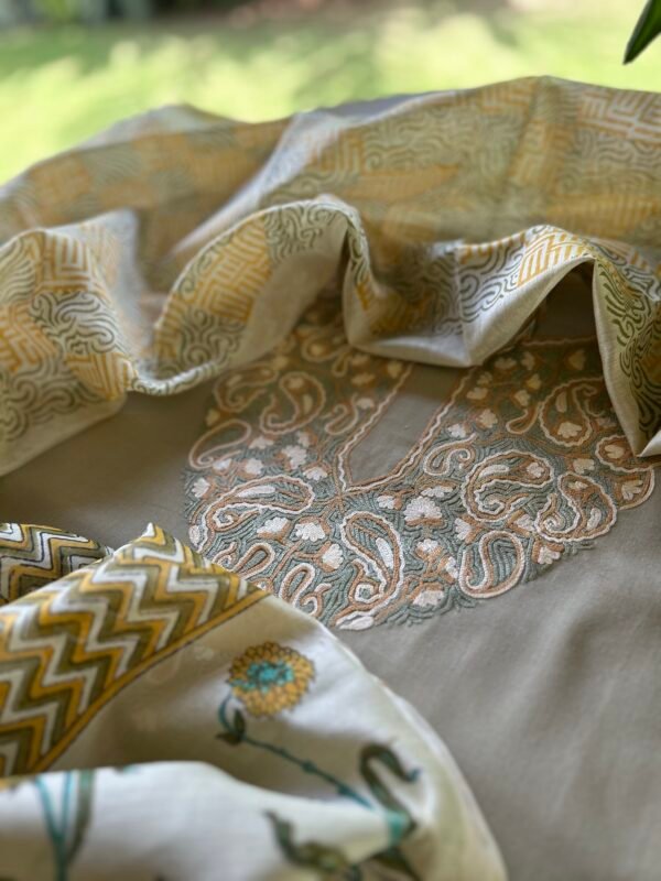 IMG_5580 COTTON KASHMIRI AARI WORK TOP BOTTOM AND DUPATTA - Image 2