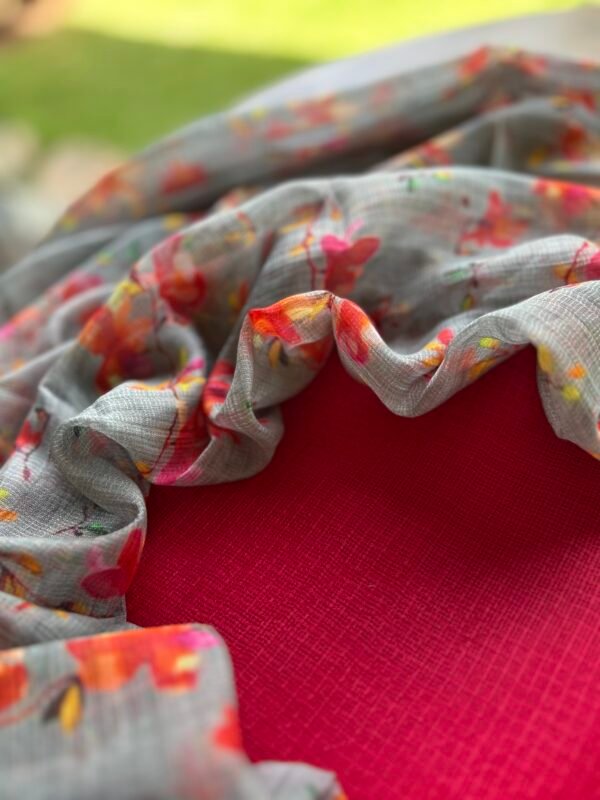 IMG_5647 SILK KOTA TOP AND KOTA COTTON PRINTED DUPATTA - Image 2