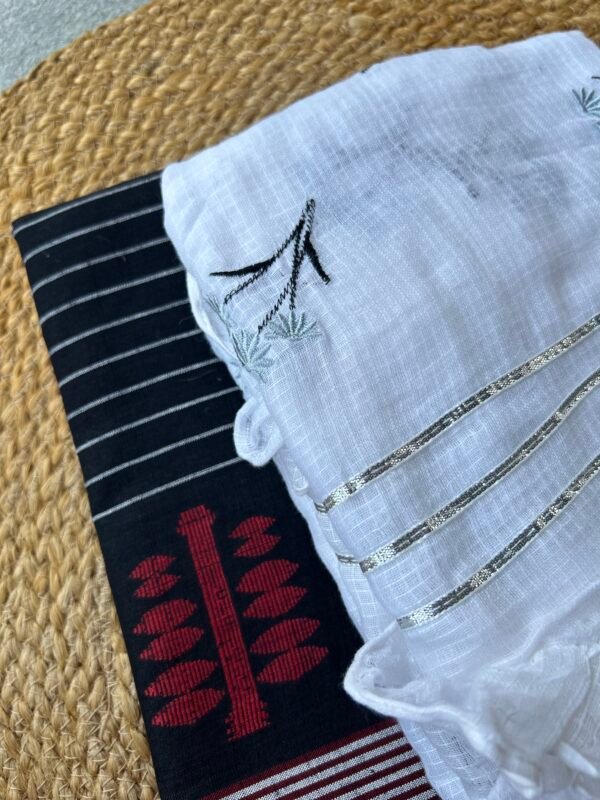 IMG_5918 JAMDANI WEAVE TOP AND KOTA COTTON DUPATA - Image 2