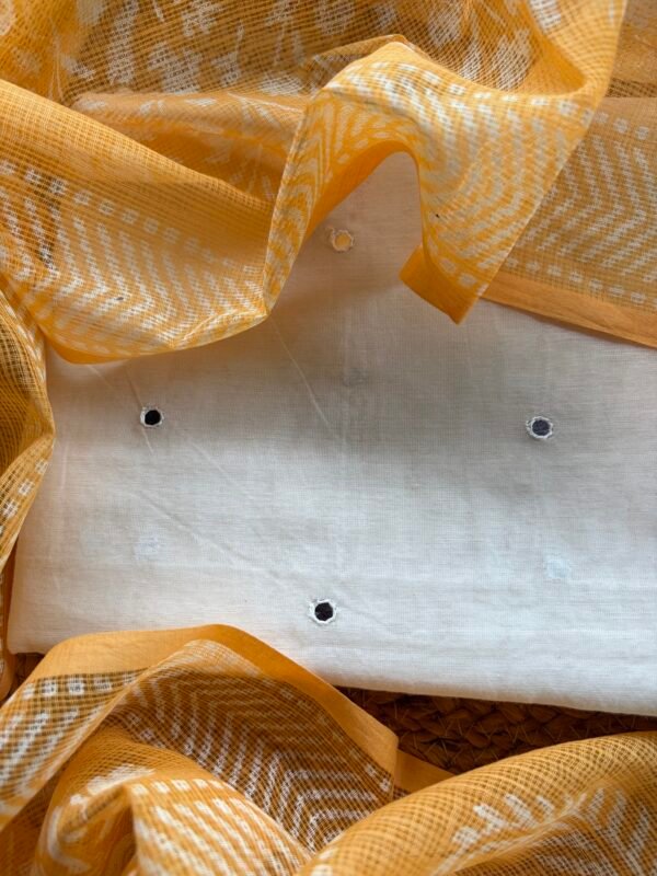 MUL CHANDERI TOP AND KOTA HAND BLOCK PRINTED DUPATTA - Image 3