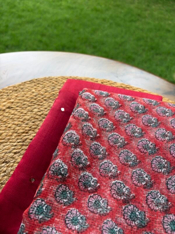 MUL CHANDERI TOP AND KOTA HAND BLOCK PRINTED DUPATTA - Image 4