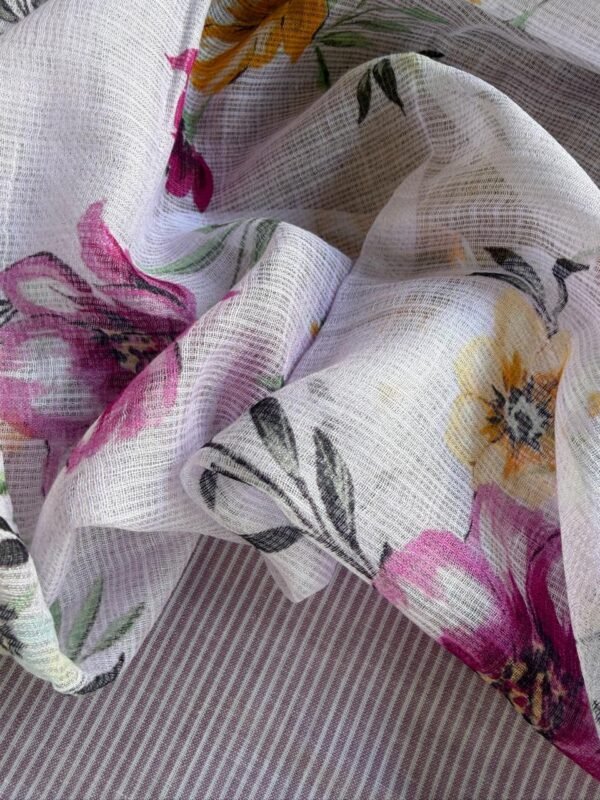 COTTON TOP AND PRINTED KOTA DUPATTA - Image 3