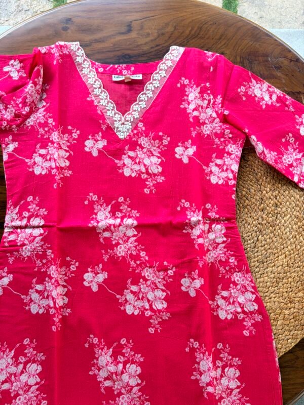 CRIMSON BLOOM - Image 4