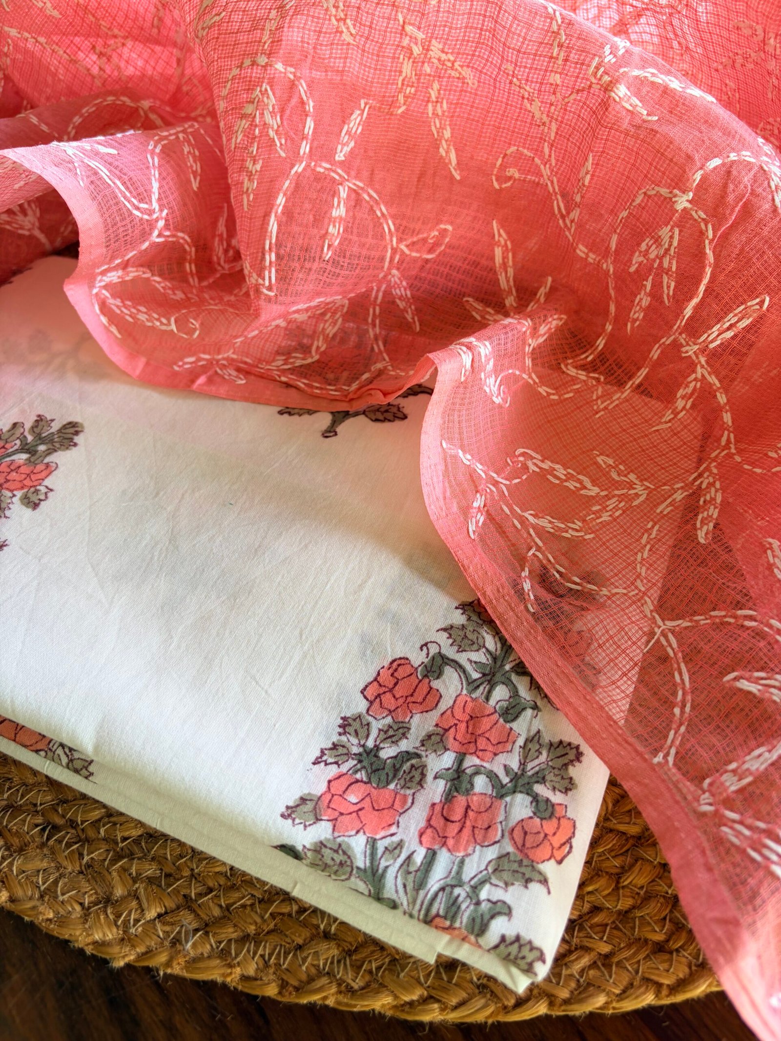 IMG_3425 PRINTED COTTON TOP AND TEPCHI KOTA DUPATTA - Image 1