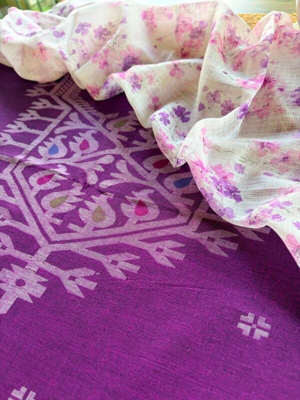 JAMDANI COTTON TOP AND KOTA PRINTED COTTON DUPATTA - Image 4