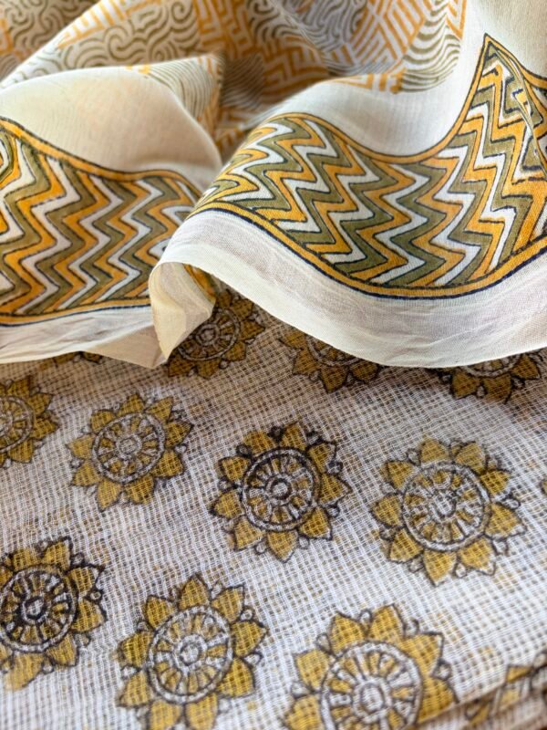 KOTA PRINTED TOP AND CHANDERI HANDBLOCK PRINTED DUTATTA - Image 3