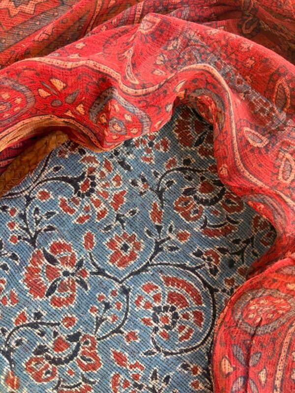 AJRAK KOTA COTTON TOP AND DUPATTA - Image 6