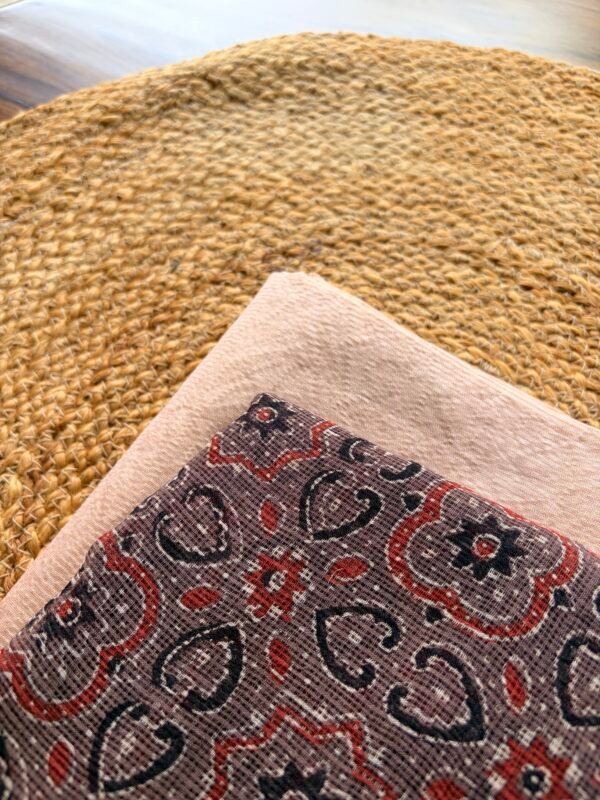 CHANDERI SILK COTTON TOP AND AJRAK KOTA COTTON DUPATTA - Image 4