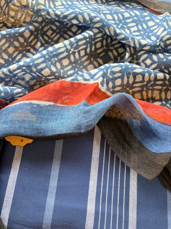 COTTON TOP AND LINEN DUPATTA - Image 5