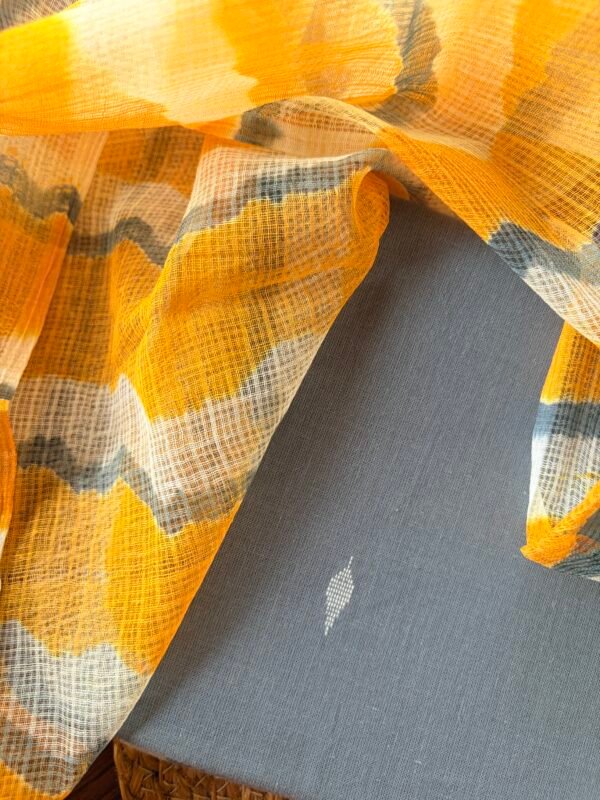 COTTON TOP AND KOTA LEHERIYA DUPATTA - Image 6