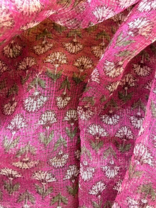 COTTON TOP AND KOTA COTTON PRINTED DUPATTA - Image 7