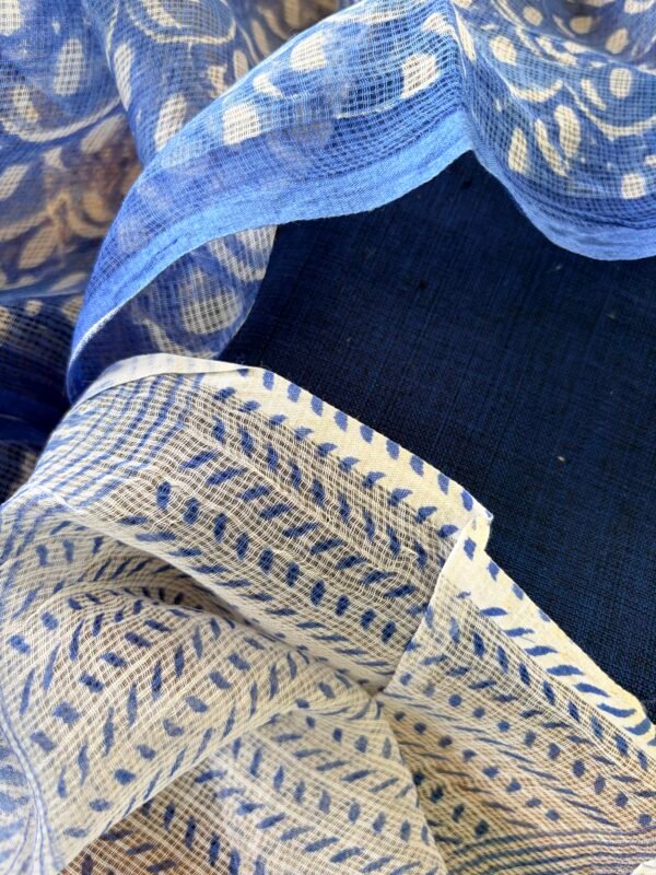 COTTON TOP AND KOTA COTTON PRINTED DUPATTA - Image 4