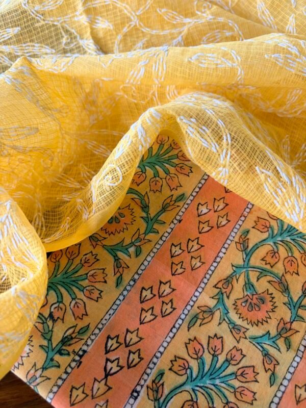 HANDBLOCK PRINTED COTTON TOP AND TEPCHI KOTA DUPATTA - Image 6