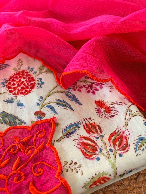 HANDBLOCK PRINTED COTTON TOP AND KOTA EMBROIDERED DUPATTA - Image 3