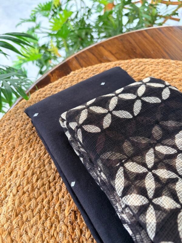 COTTON TOP AND KOTA PRINTED DUPATTA - Image 7