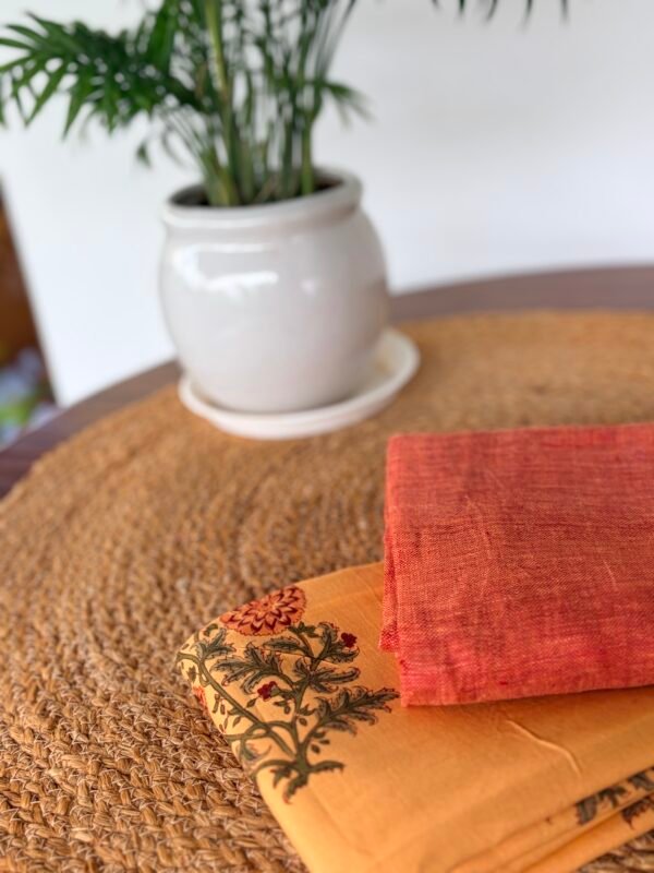 HANDBLOCK PRINTED TOP AND LINEN DUPATTA - Image 7