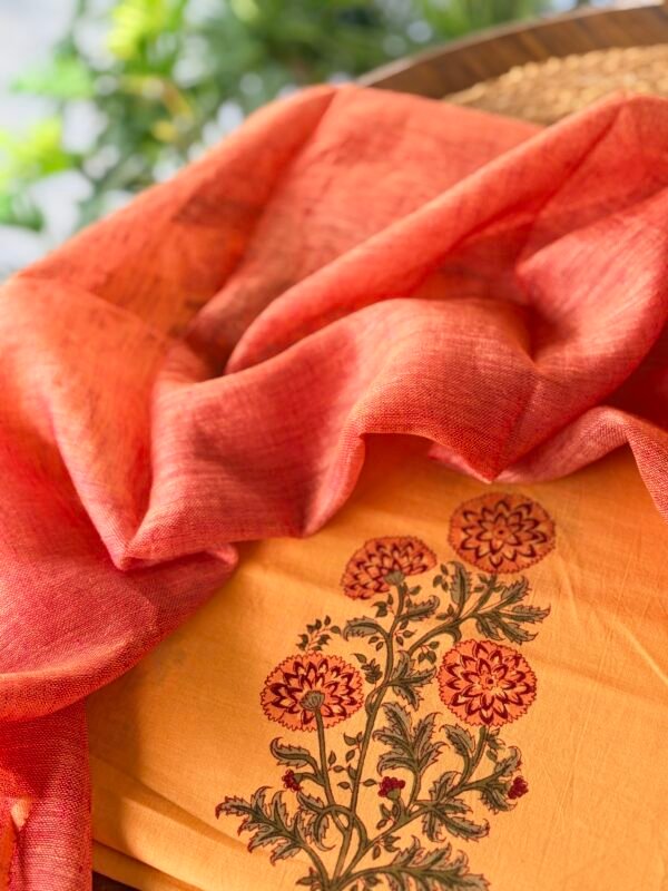 HANDBLOCK PRINTED TOP AND LINEN DUPATTA - Image 6
