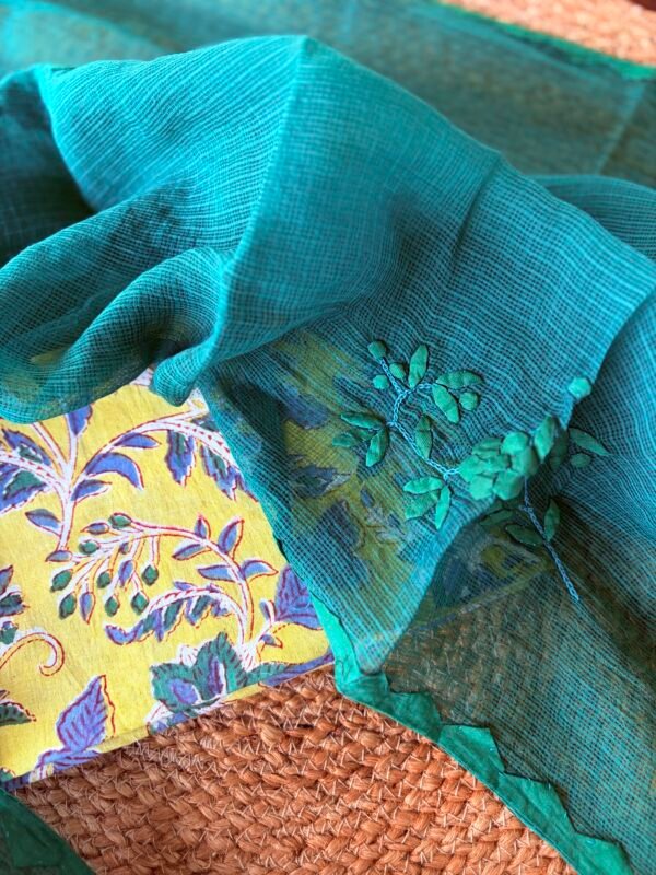 HANDBLOCK PRINTED COTTON TOP AND PATTI KA KAAM KOTA COTTON  DUPATTA - Image 2