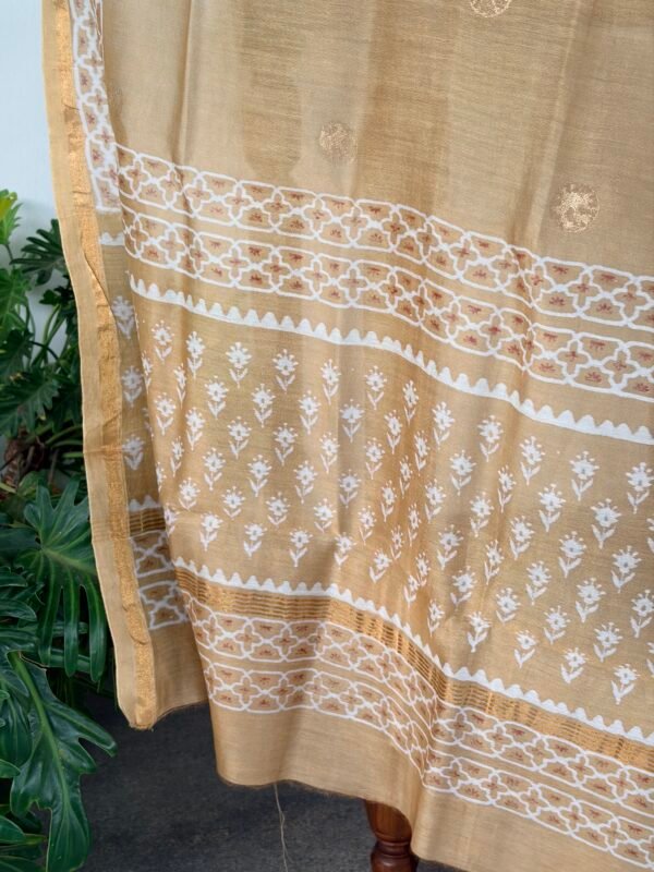 SILK COTTON TOP AND HANDBLOCK PRINTED CHANDERI SILK DUPATTA - Image 2