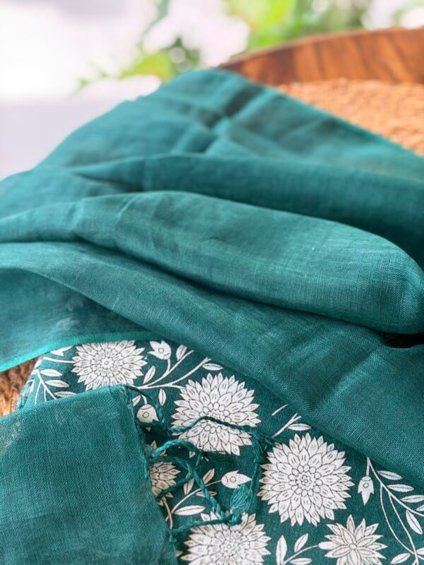 LINEN TOP AND DUPATTA - Image 5