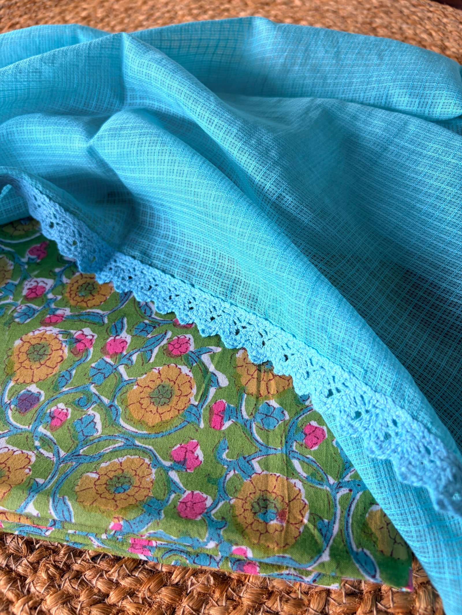 IMG_9833 HANDBLOCK PRINTED TOP AND KOTA COTTON DUPATTA - Image 1