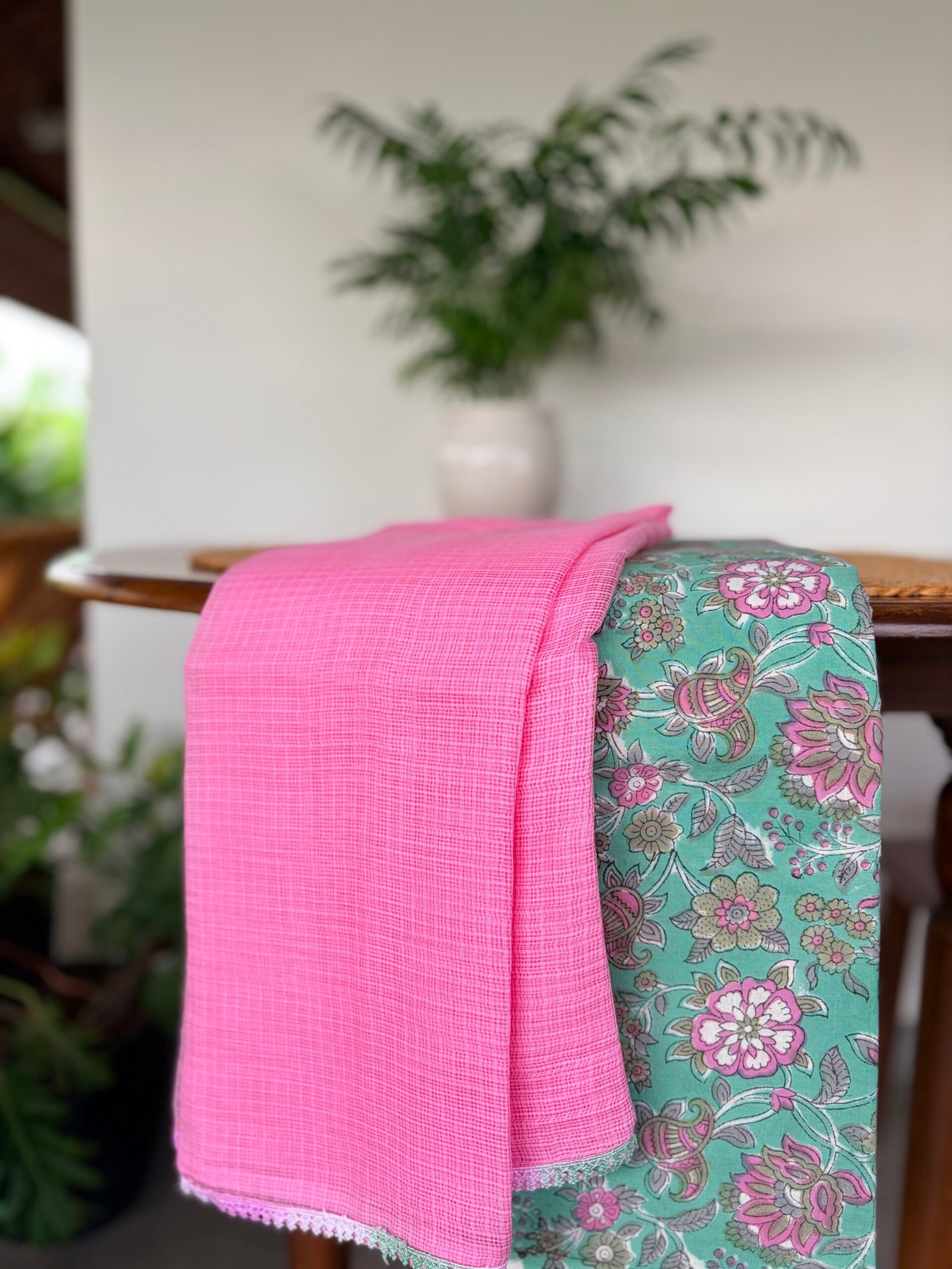 IMG_9861 HANDBLOCK PRINTED TOP AND KOTA COTTON DUPATTA - Image 1