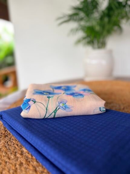 COTTON TOP AND PRINTED SILK BOTTOM