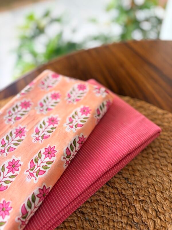 COTTON TOP AND HANDBLOCK PRINTED BOTTOM - Image 4