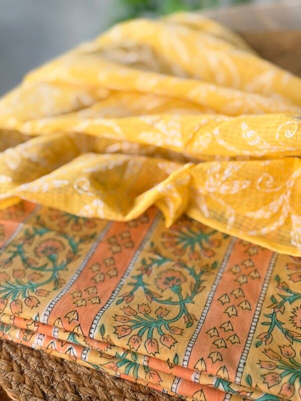 HANDBLOCK PRINTED COTTON TOP AND TEPCHI KOTA DUPATTA - Image 6