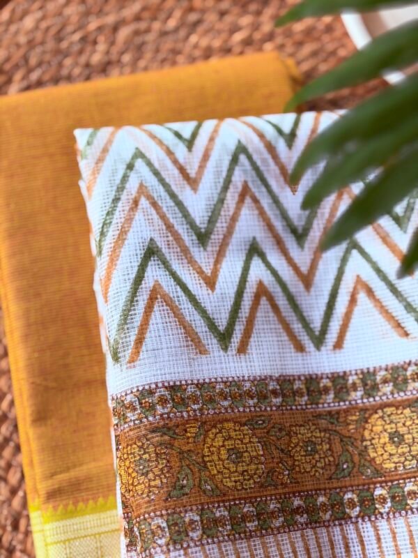 COTTON TOP AND KOTA HANDBLOCK PRINTED DUPATTA - Image 7