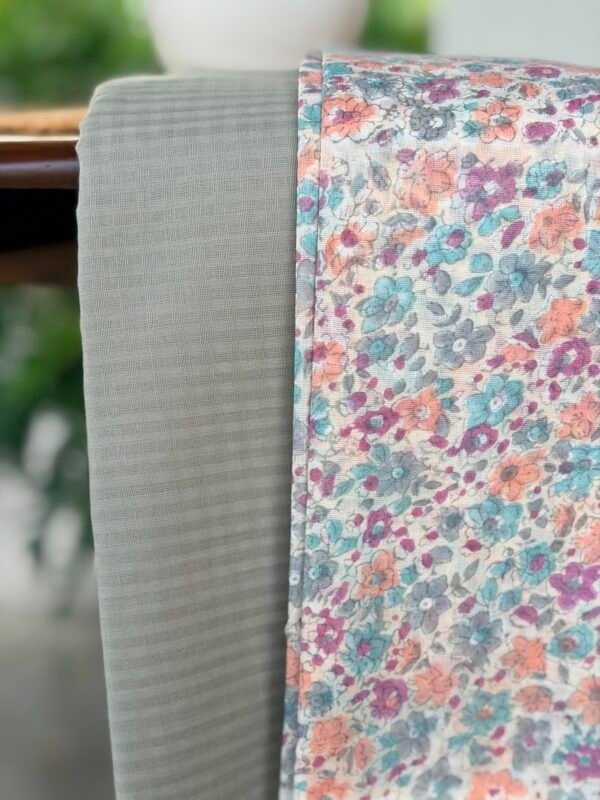 PURE COTTON TOP AND MUL PRINTED BOTTOM - Image 4