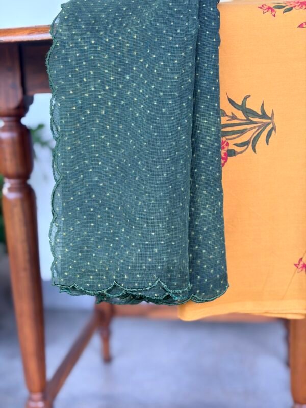HANDBLOCK PRINTED COTTON TOP AND AJRAK KOTA DUPATTA - Image 5