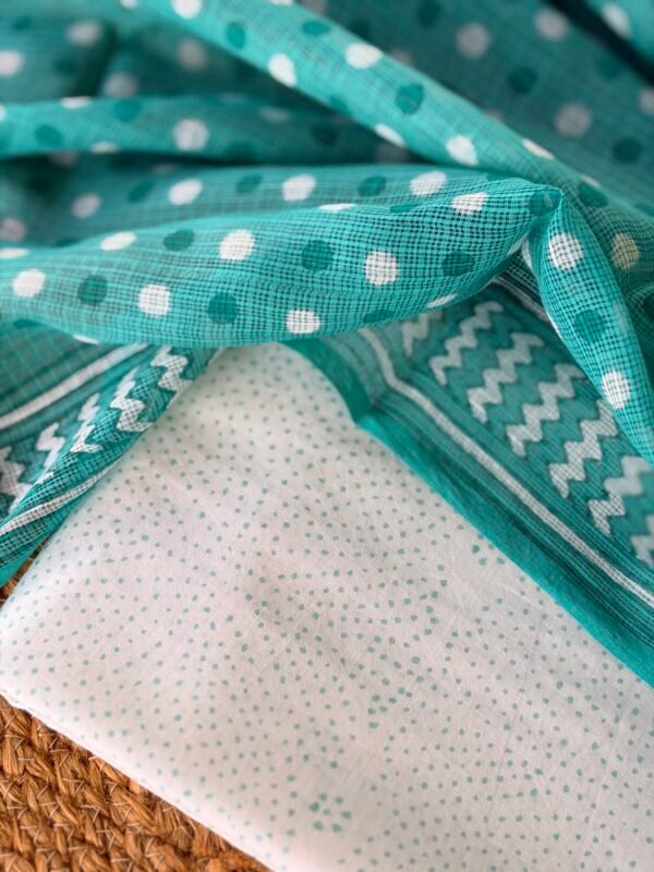 HANDBLOCK PRINTED COTTON TOP AND KOTA COTTON HANDBLOCK PRINTED DUPATTA - Image 4