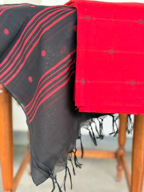 PURE COTTON TOP AND MUL COTTON DUPATTA - Image 3