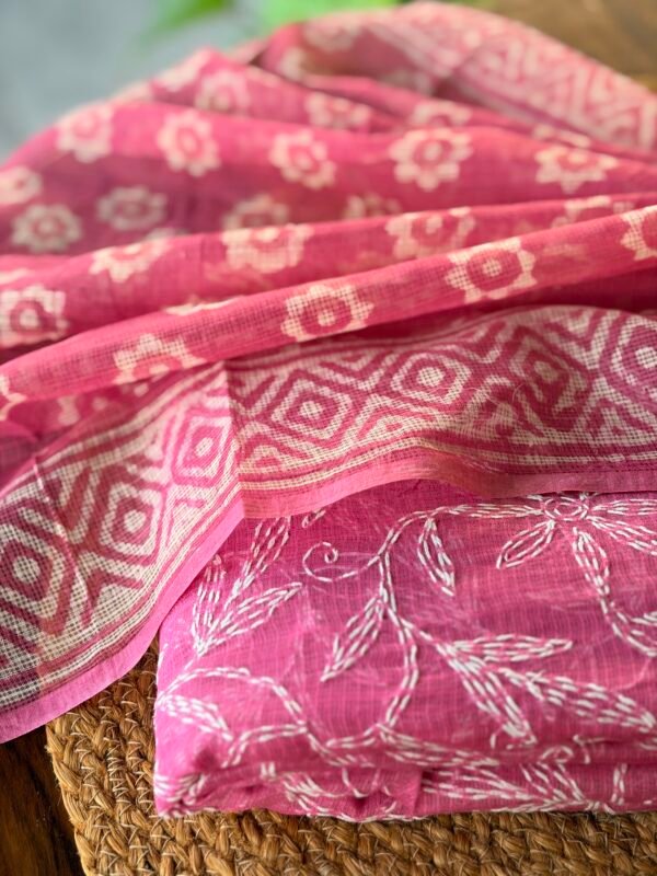 TEPCHI KOTA COTTON TOP AND HANDBLOCK PRINTED KOTA DUPATTA - Image 5
