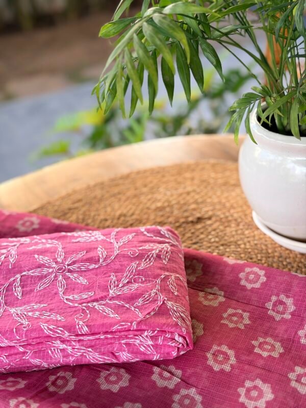 TEPCHI KOTA COTTON TOP AND HANDBLOCK PRINTED KOTA DUPATTA - Image 3