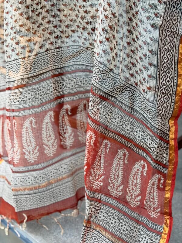 SILK COTTON TOP AND HANDBLOCK PRINTED KOTA COTTON DUPATTA - Image 4