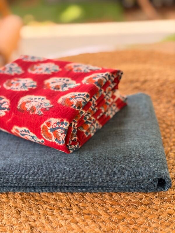COTTON TOP AND HANDBLOCK PRINTED COTTON BOTTOM - Image 7