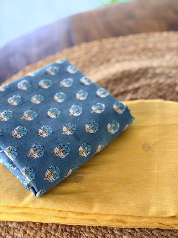 SILK COTTON TOP AND HANDBLOCK PRINTED COTTON BOTTOM - Image 5